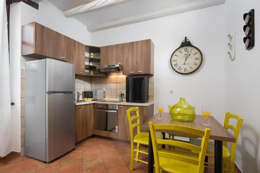 Apartments Bonaparte Porec Guest house