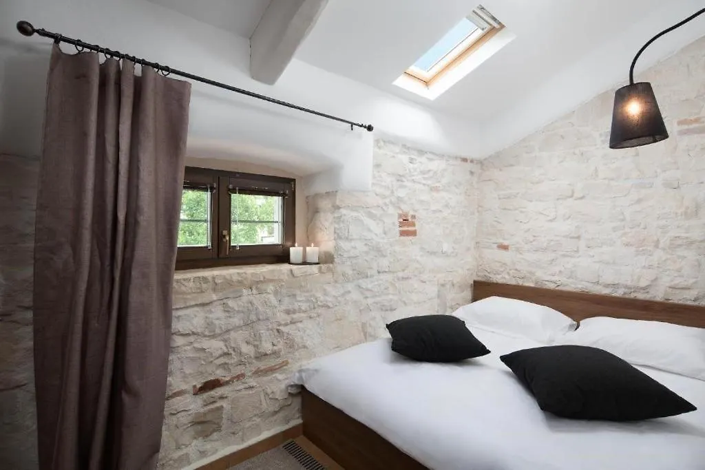 Apartments Bonaparte Porec Croazia